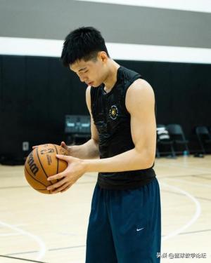 崔永熙签约开拓者！工资最高5万美元！他终于等到NBA合同-图3