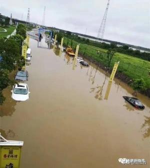 鹰潭连日降雨，多处积水、车辆被淹！白露桥洞表现如何？