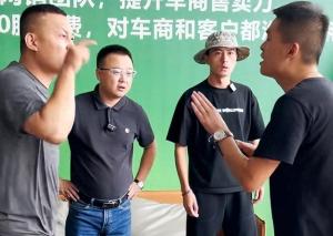 狂飙兄弟翻车后续：道歉被拒绝，提出18万回购车辆，网友口诛笔伐-图1