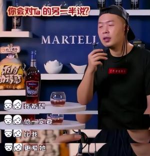 杜海涛在节目中cue沈梦辰，此前为金靖拍照引争议，大家纷纷猜测