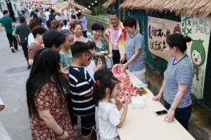 天热，买个瓜去！浙江慈溪乡村“纳凉会”带你秒回童年