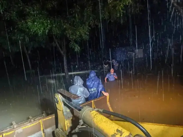 一夜暴雨如倾盆，大冯营降水量高达683.5毫米！